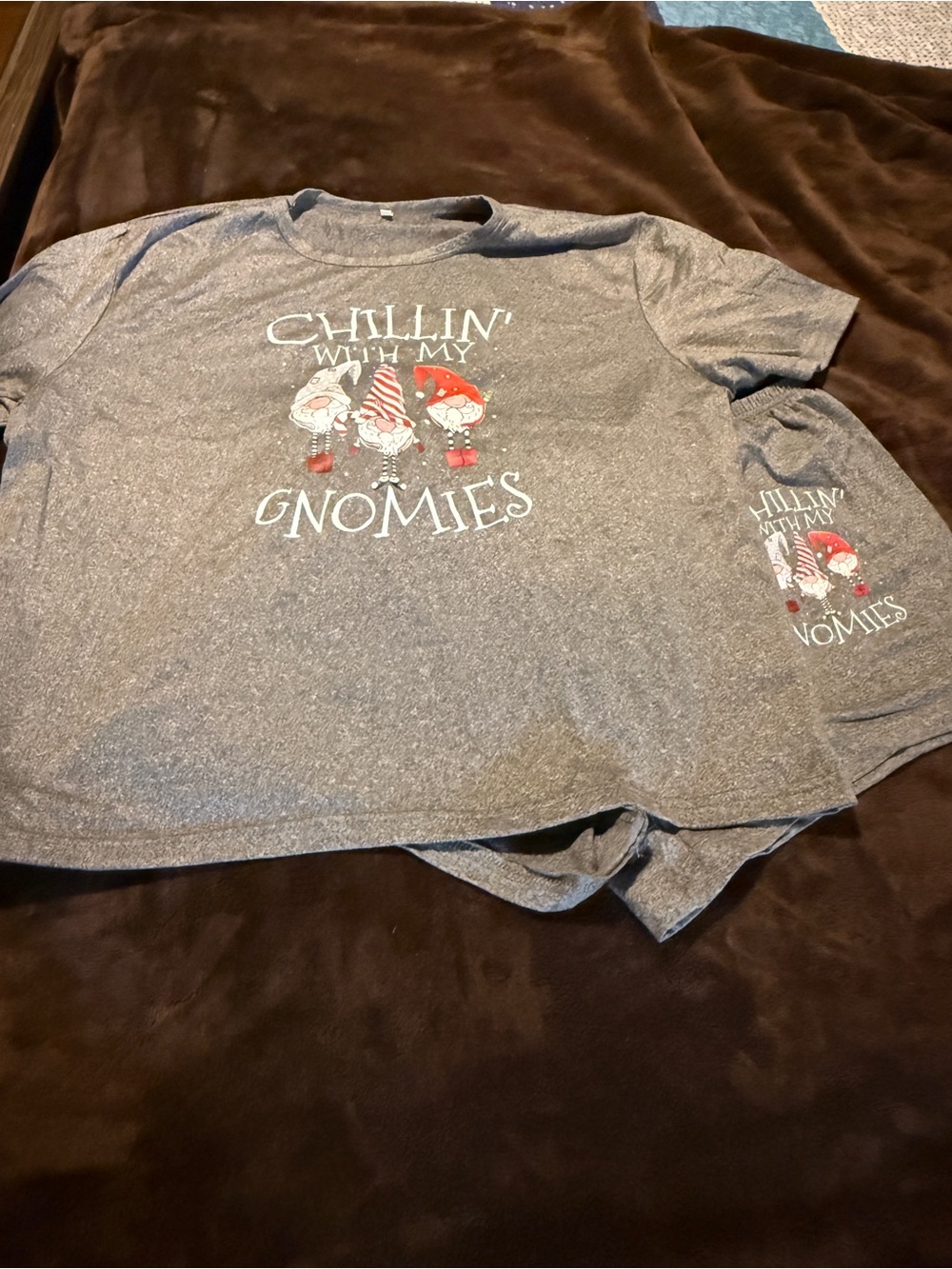 SHEIN Gray 'Chillin' With My Gnomies' Short-Sleeve Pajama Top with Red Accents